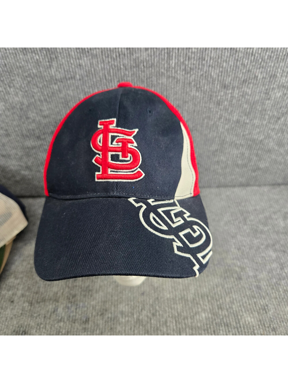 St. Louis Cardinals Fan Favorite MLB Baseball Cap Hat Adjustable